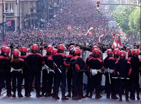 manifestació batasuna bilbao 14_09_02 19.jpg